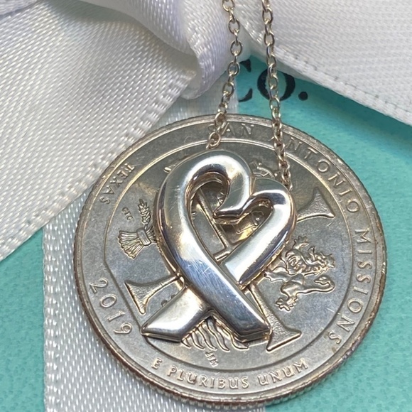 Authentic Tiffany & Co loving heart Picasso .925 sterling silver 16”  box nice - Picture 5 of 8